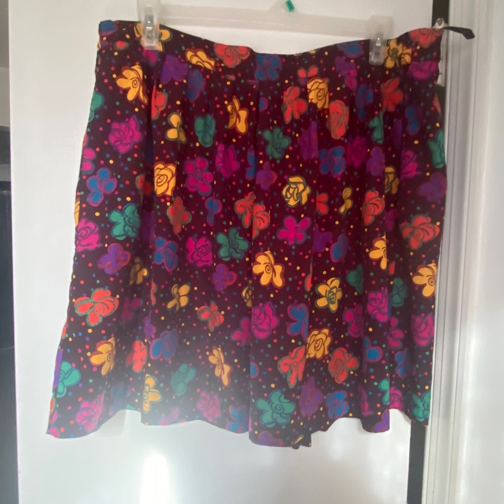 Vintage Worthington Women's 18W Floral Print Elastic Waist Shorts‎